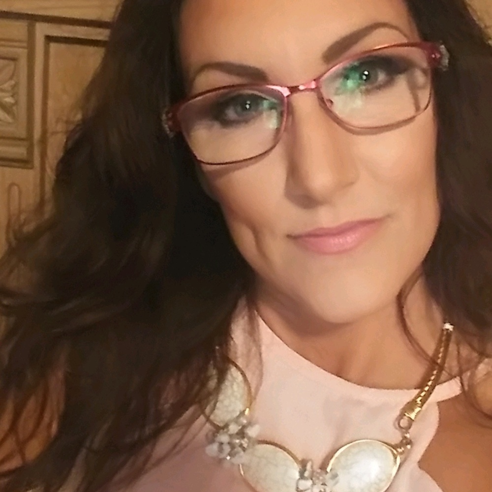 Meet your Posher, Kris